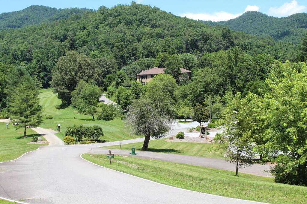 Creekside Gated Golf Mtn Villa W/Fast Wifi & Paved Franklin Buitenkant foto